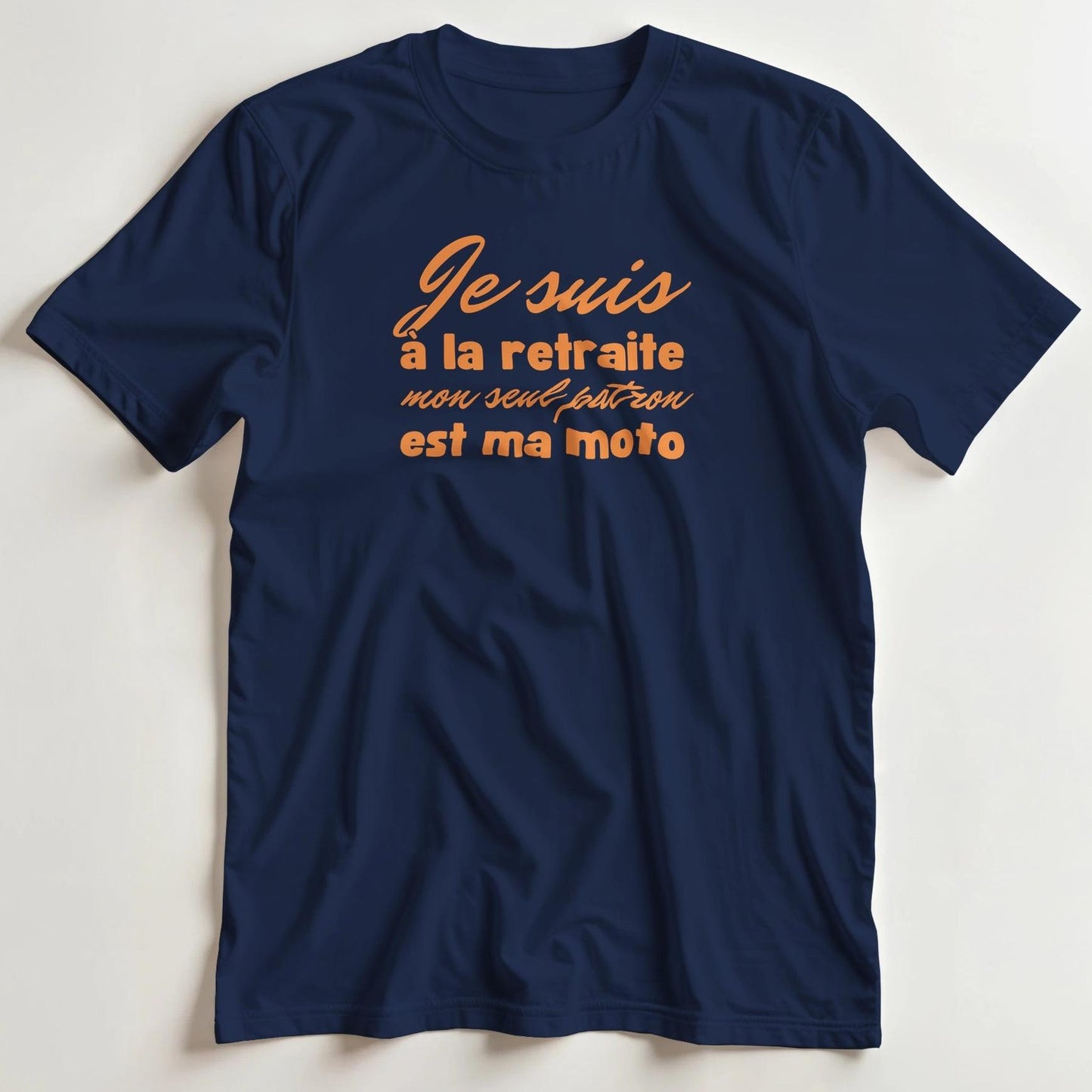 T-shirt en coupe unisexe et 100% coton en Marine 3XL imprimé avec un design À La Retraite Orange T-Shirt .
