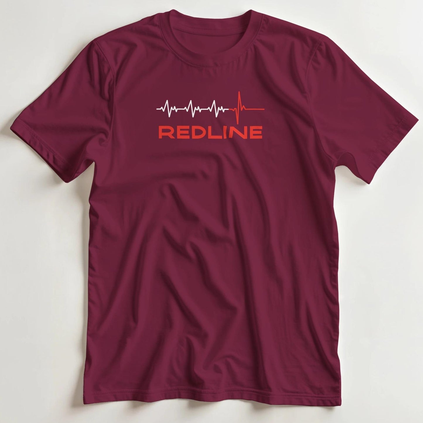 T-shirt en coupe unisexe et 100% coton en Bordeaux S imprimé avec un design Redline T-Shirt .