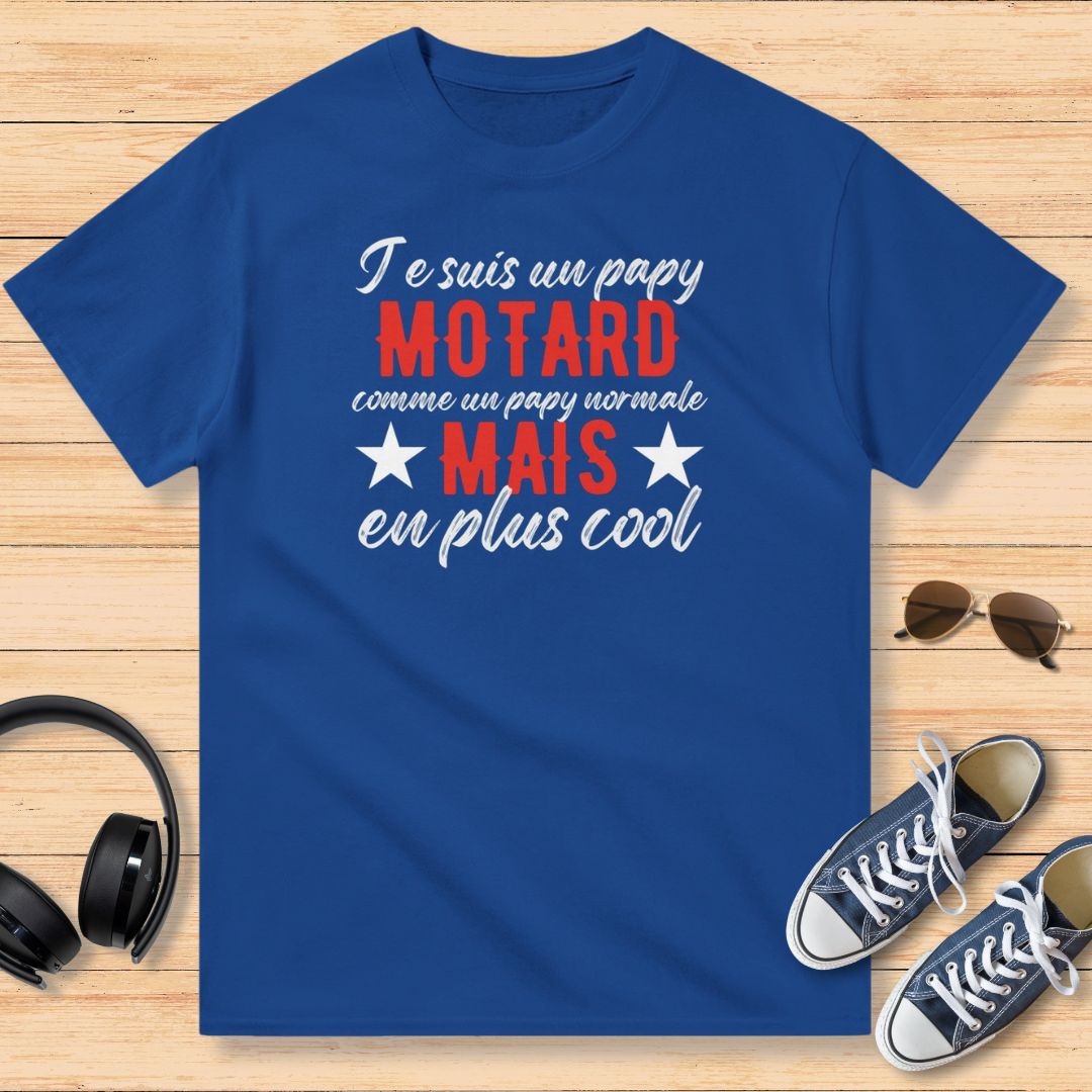 Un Papy Motard En Plus Cool T-Shirt