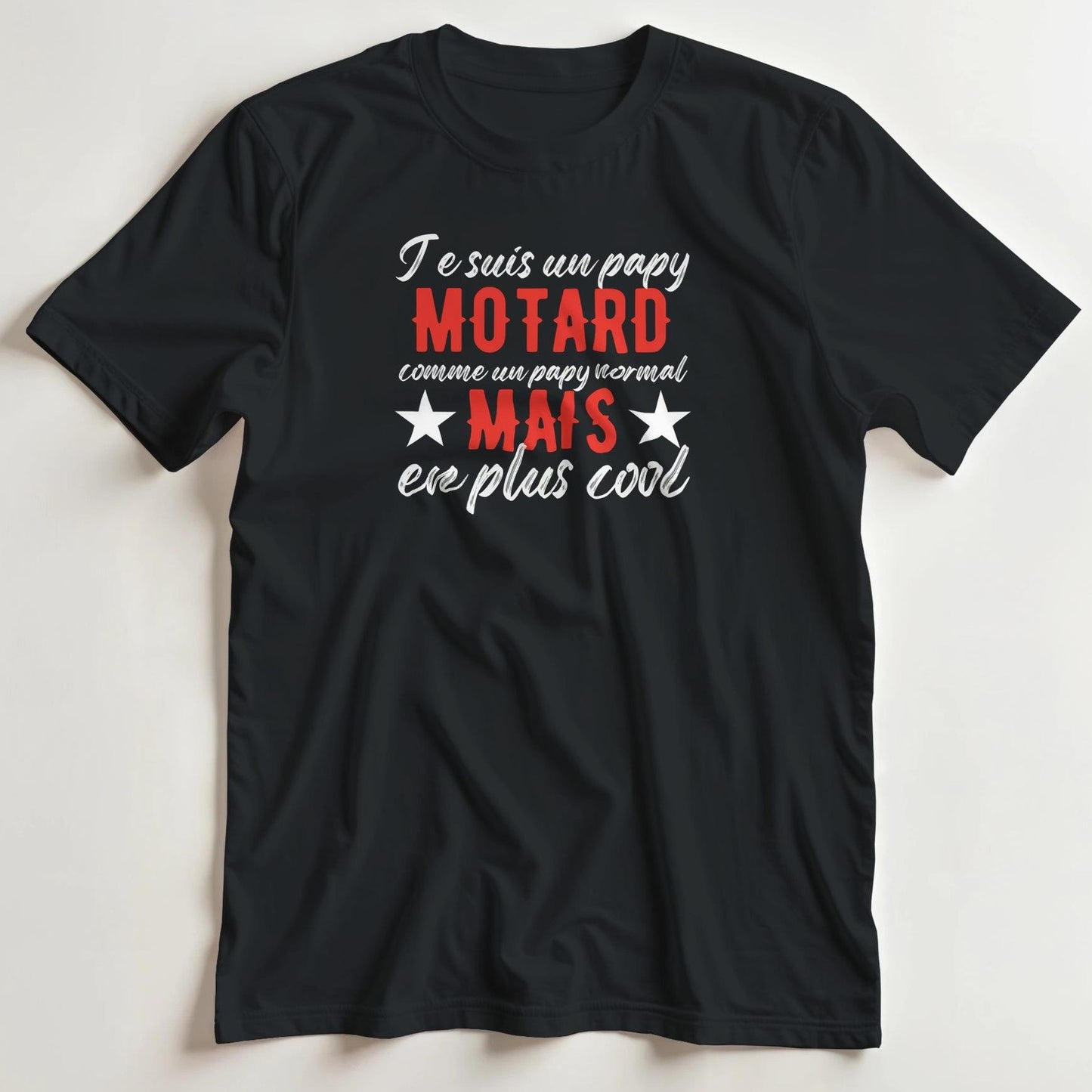 T-shirt en coupe unisexe et 100% coton en Noir S imprimé avec un design Papy Motard Cool T-Shirt .