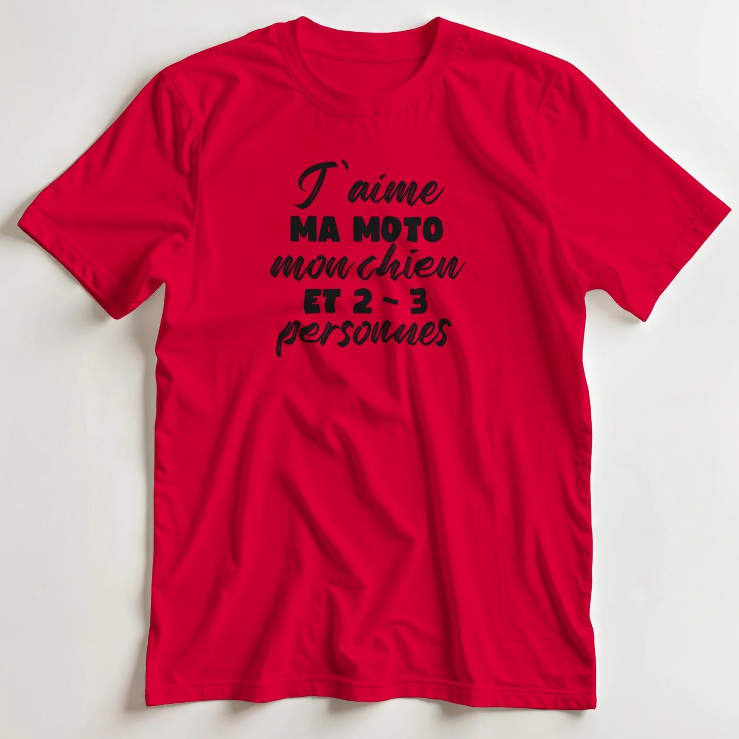 T-shirt en coupe unisexe et 100% coton en Rouge L imprimé avec un design Ma Moto Mon Chien T-Shirt .