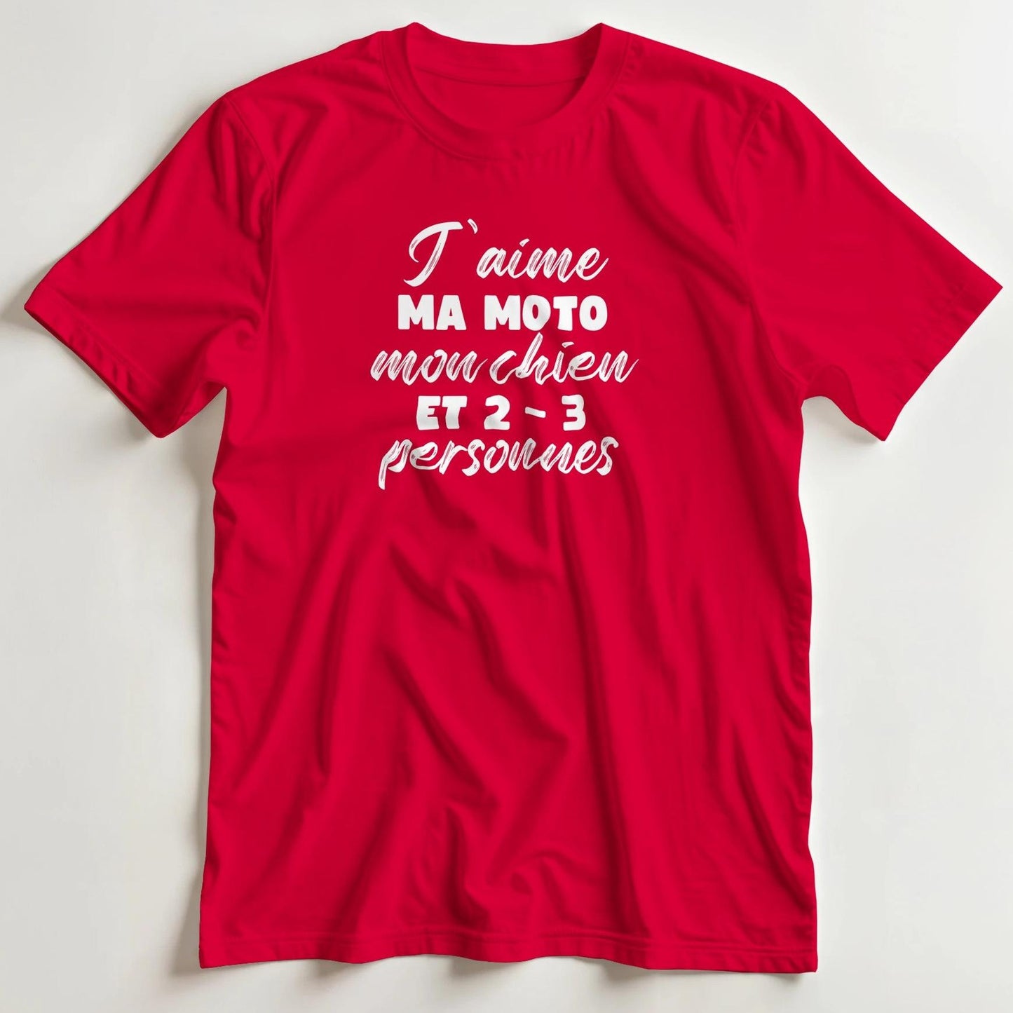 T-shirt en coupe unisexe et 100% coton en Rouge S imprimé avec un design Ma Moto Mon Chien T-Shirt .
