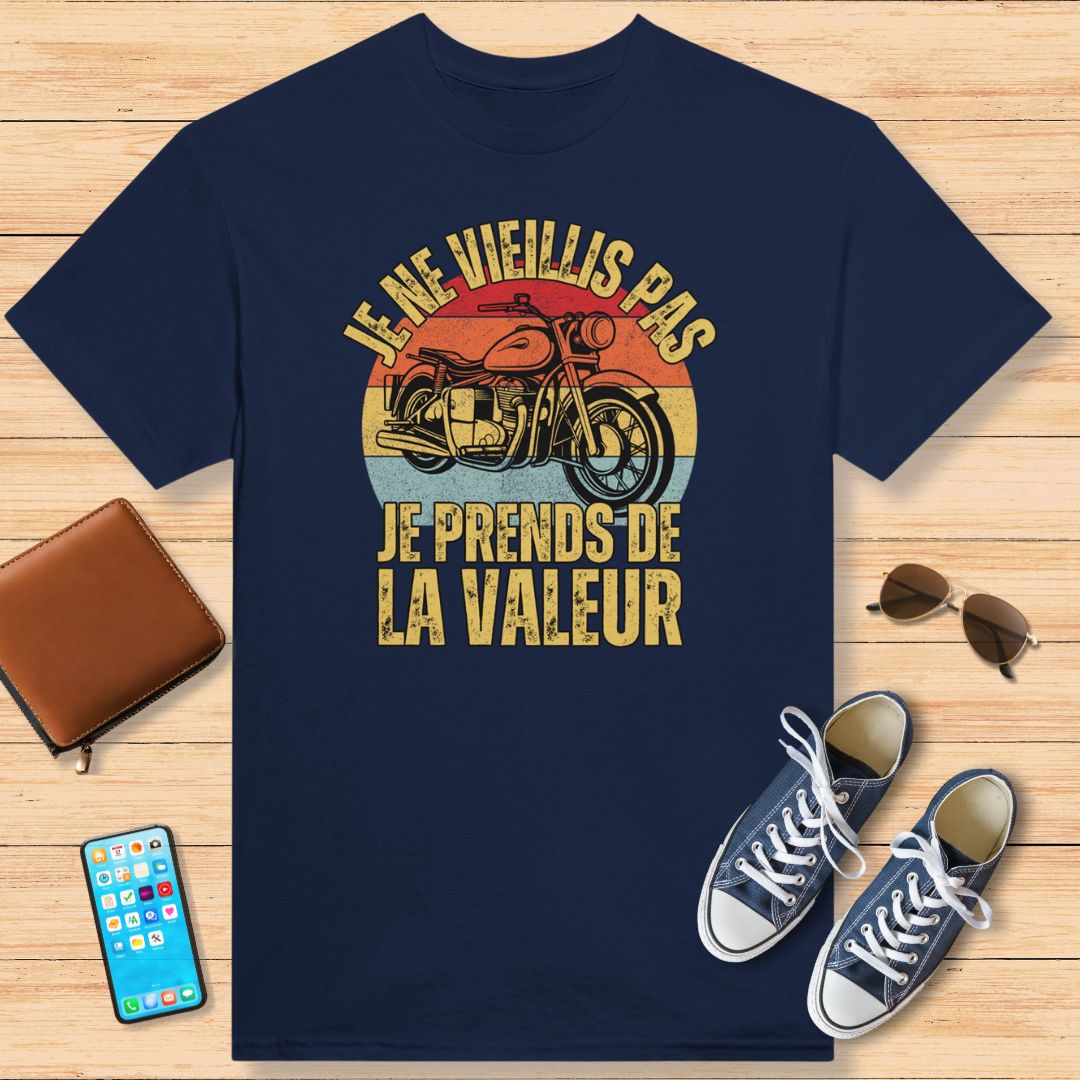 Je Ne Vieillis Pas Sunset T-Shirt