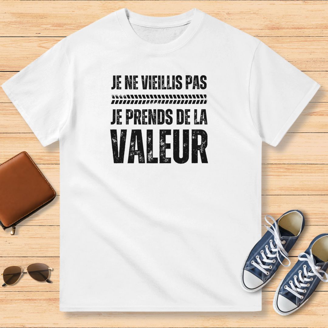 Je Ne Vieillis Pas Je Prends De La Valeur Noir T-Shirt