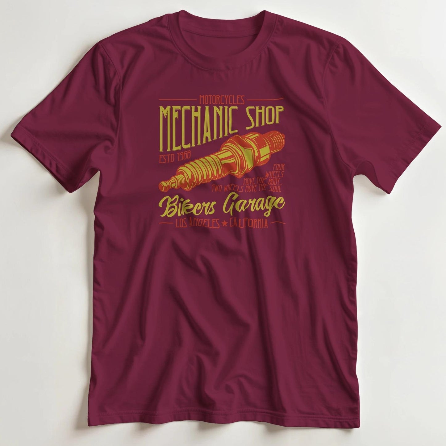T-shirt en coupe unisexe et 100% coton en Bordeaux M imprimé avec un design Bikers Garage T-Shirt .