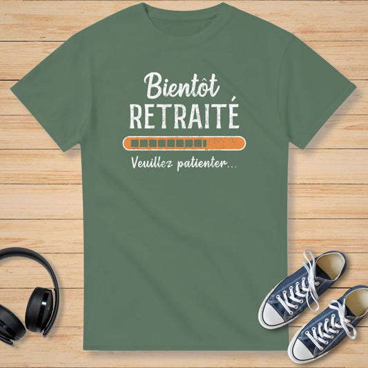 Bientôt Retraité T-Shirt Vert militaire