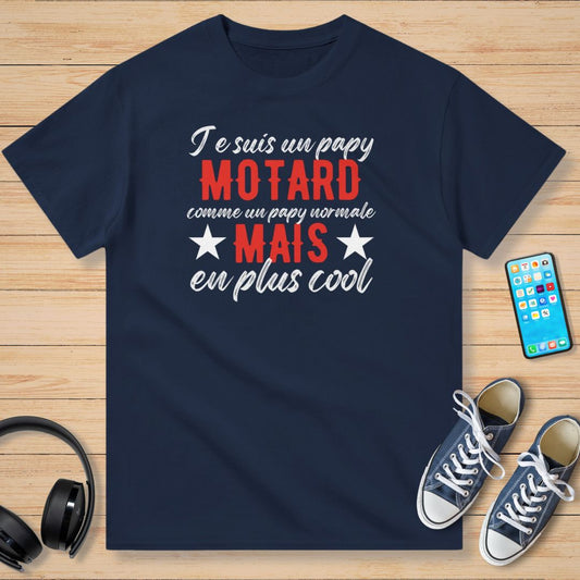 Un Papy Motard En Plus Cool T-Shirt