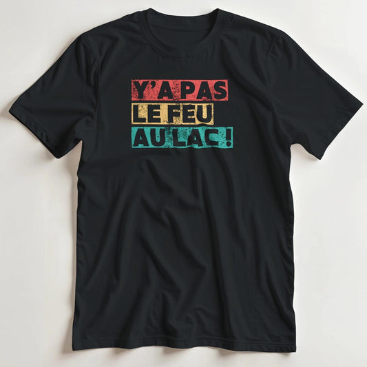T-shirt en coupe unisexe et 100% coton en Noir S imprimé avec un design Y'a Pas Le Feu T-Shirt .