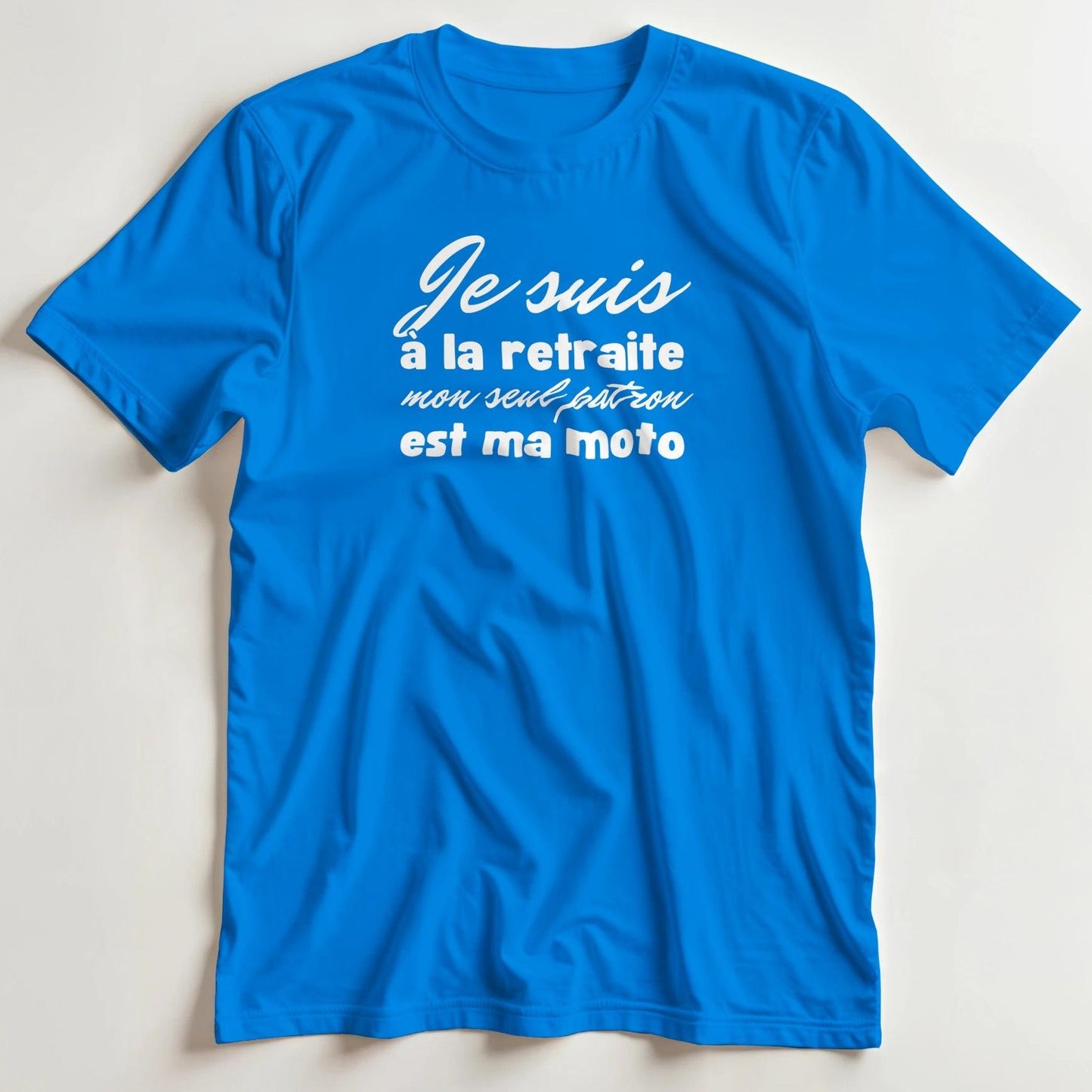 T-shirt en coupe unisexe et 100% coton en Royal M imprimé avec un design À La Retraite T-Shirt .