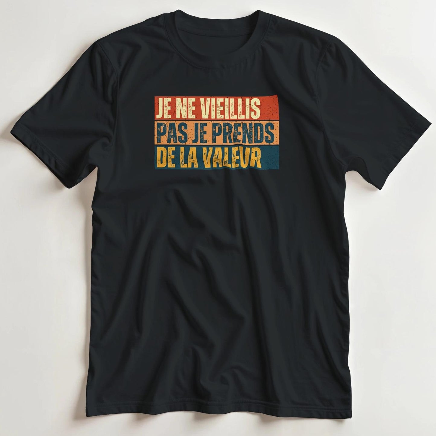 T-shirt en coupe unisexe et 100% coton en Noir M imprimé avec un design Je Ne Vieillis Pas Valeur Vintage T-Shirt .