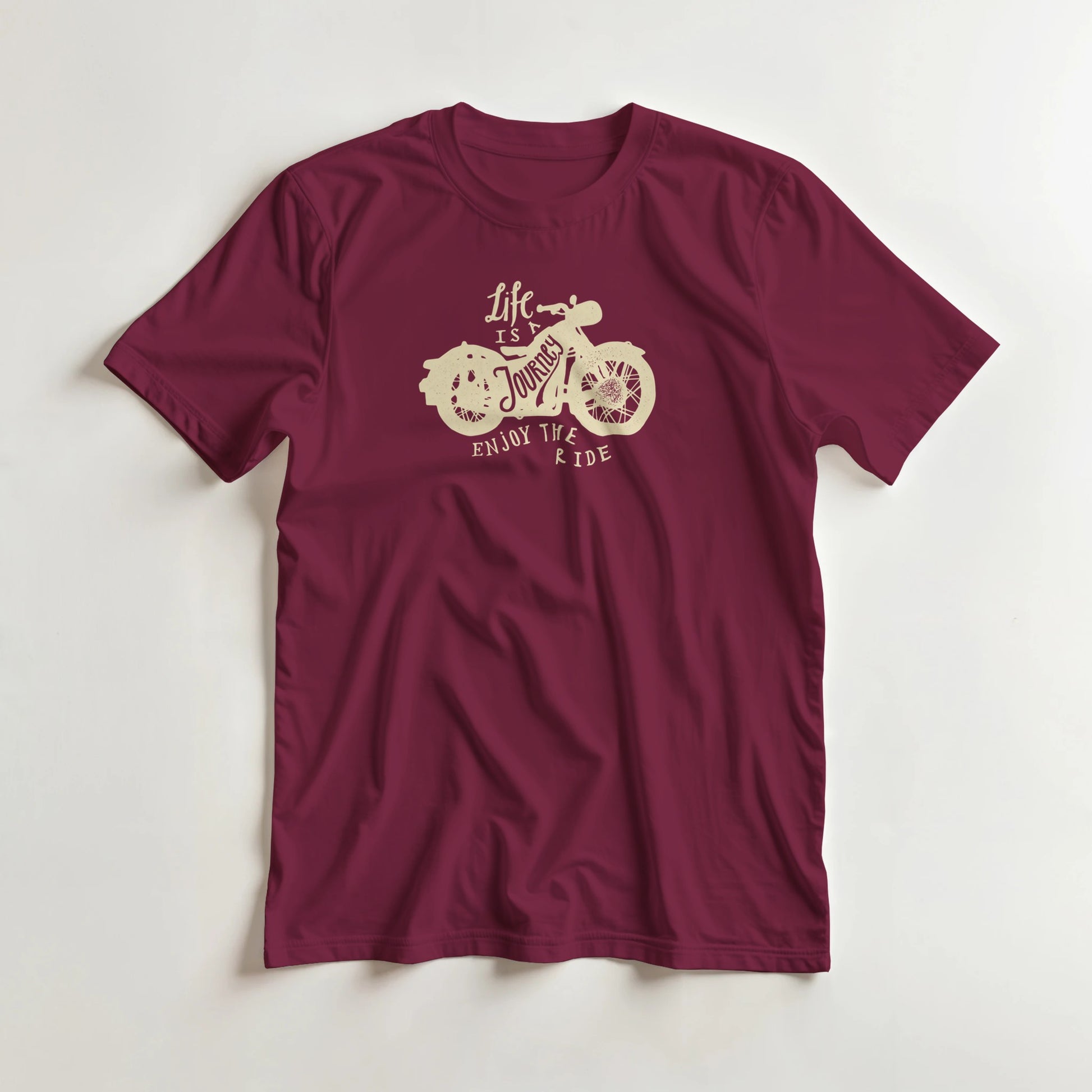 T-shirt en coupe unisexe et 100% coton en Bordeaux S imprimé avec un design Life Is A Journey II T-Shirt .