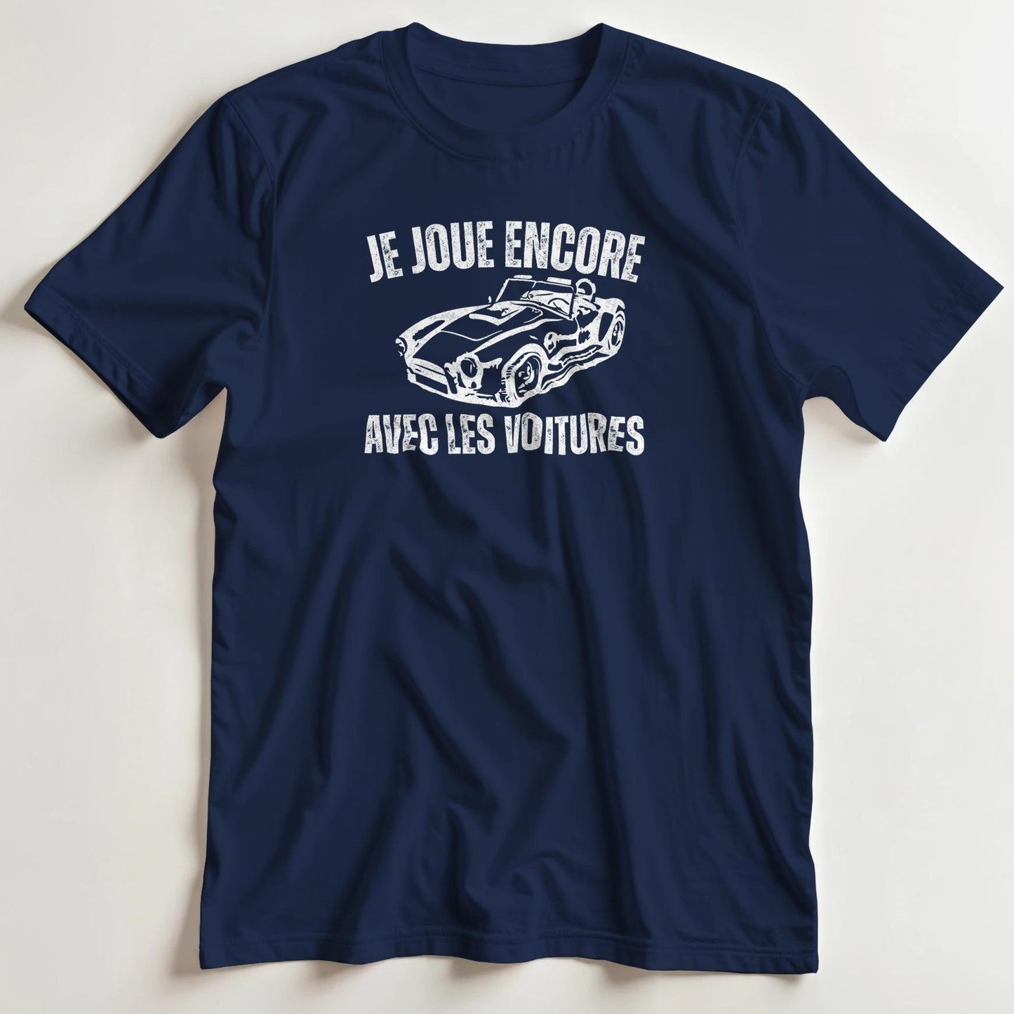 T-shirt en coupe unisexe et 100% coton en Navy S imprimé avec un design Je Joue T-Shirt .