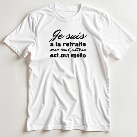 T-shirt en coupe unisexe et 100% coton en Blanc S imprimé avec un design À La Retraite Noir T-Shirt .