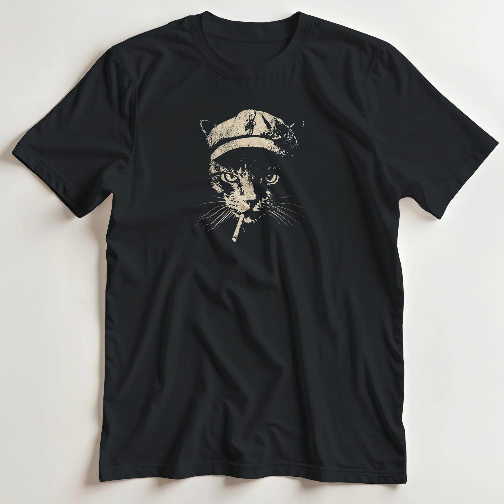 T-shirt en coupe unisexe et 100% coton en Black imprimé avec un design Chat Vintage T-Shirt .
