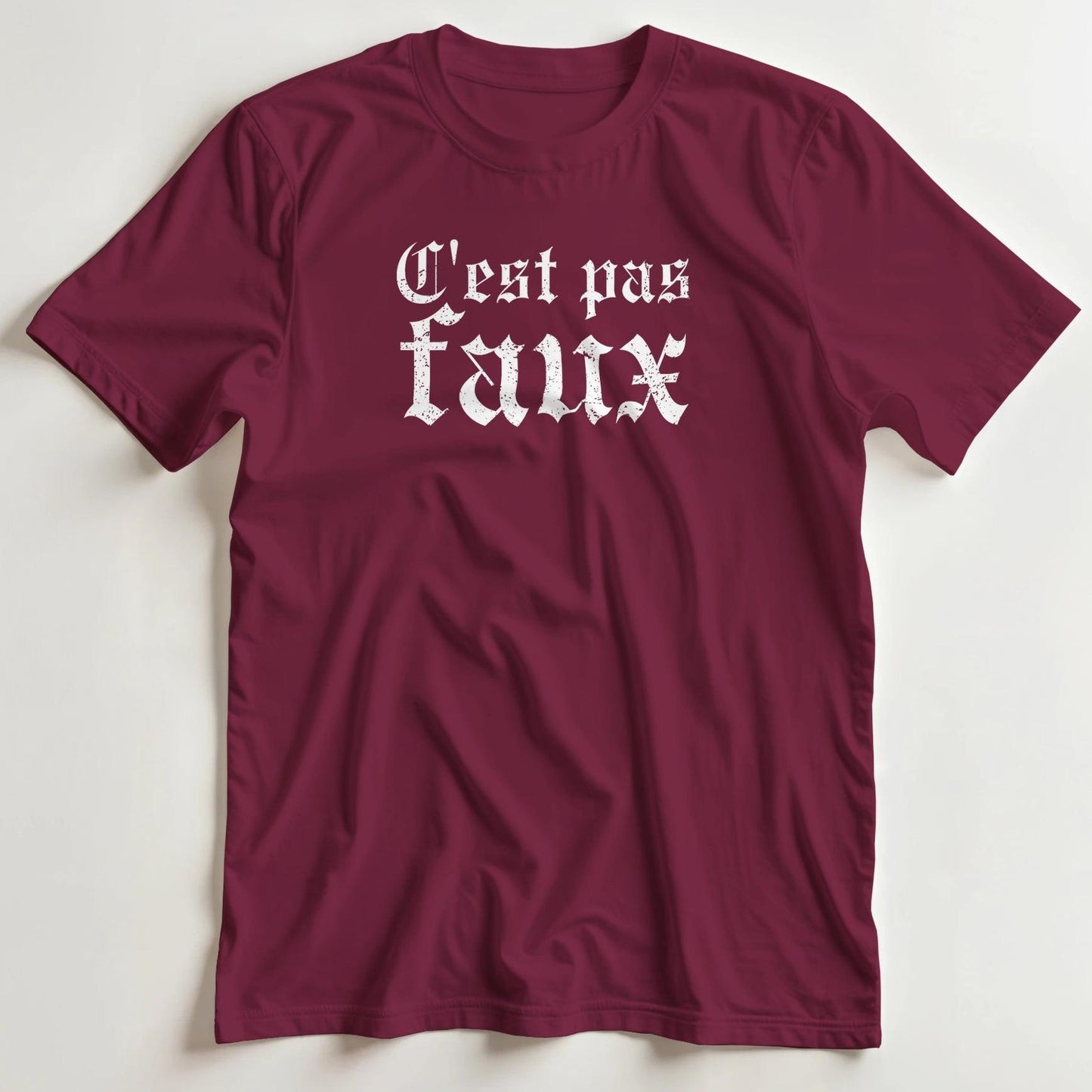 T-shirt en coupe unisexe et 100% coton en Bordeaux M imprimé avec un design C'est Pas Faux T-Shirt .