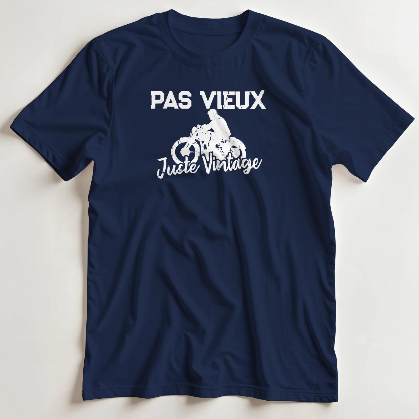 T-shirt en coupe unisexe et 100% coton en Marine 3XL imprimé avec un design Pas Vieux Moto T-Shirt .
