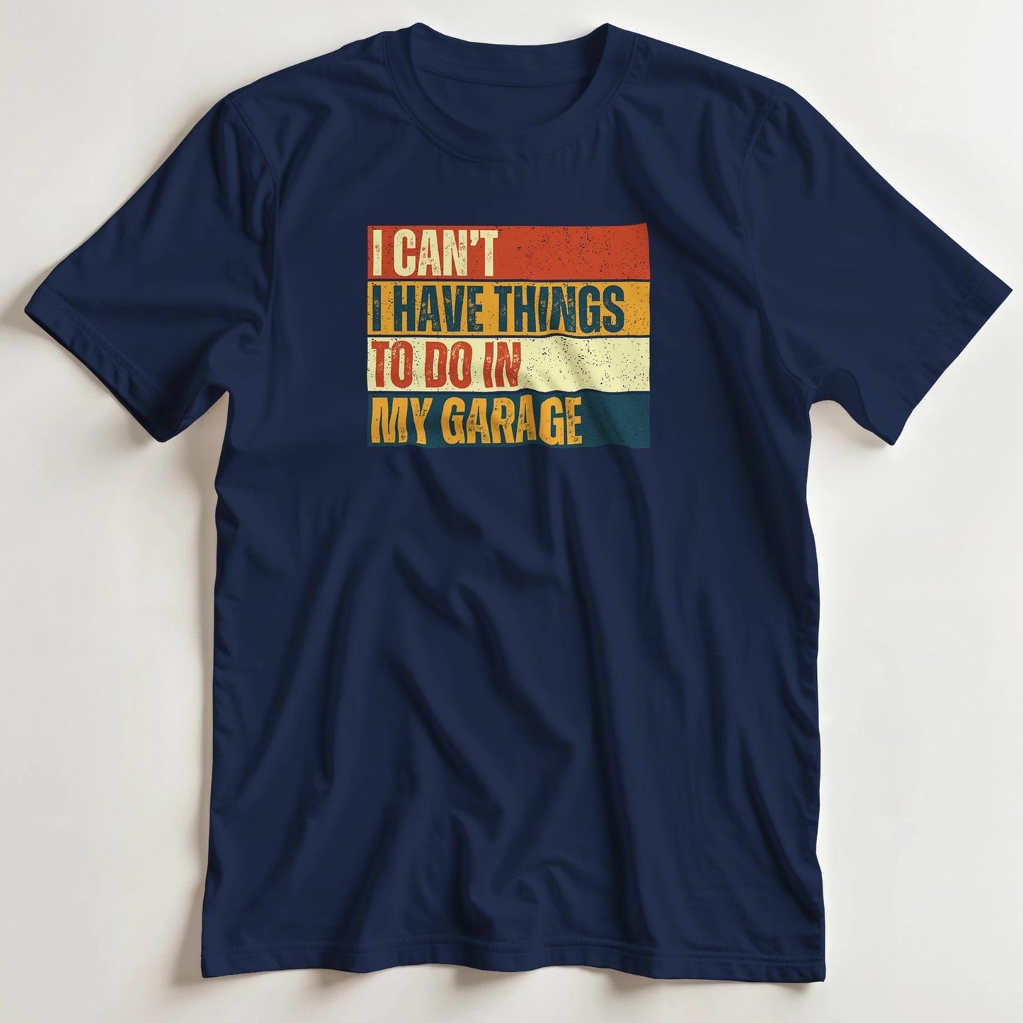 T-shirt en coupe unisexe et 100% coton en Marine 3XL imprimé avec un design I Can't Garage Vintage T-Shirt .
