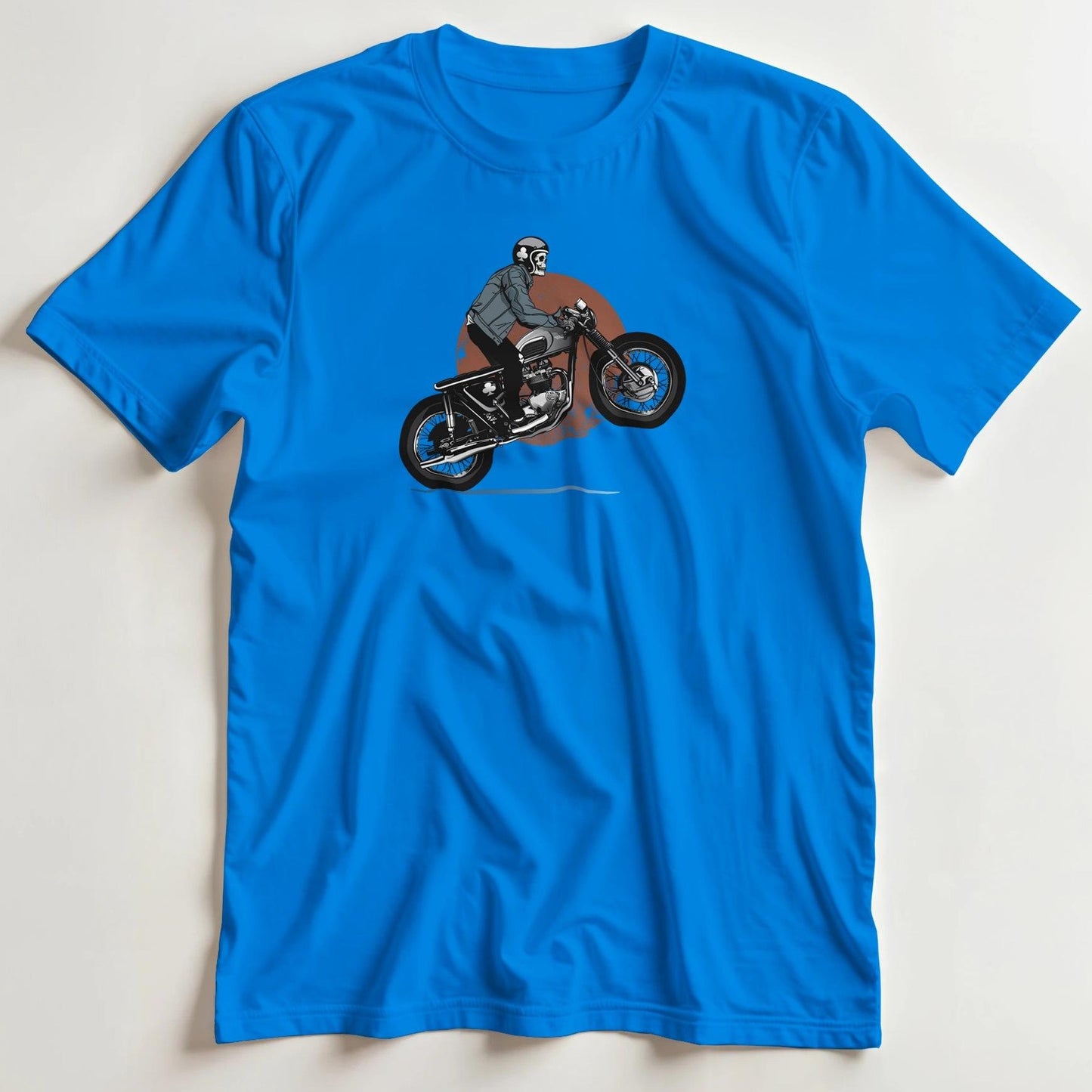T-shirt en coupe unisexe et 100% coton en Royal S imprimé avec un design Ace Of Clubs T-Shirt .
