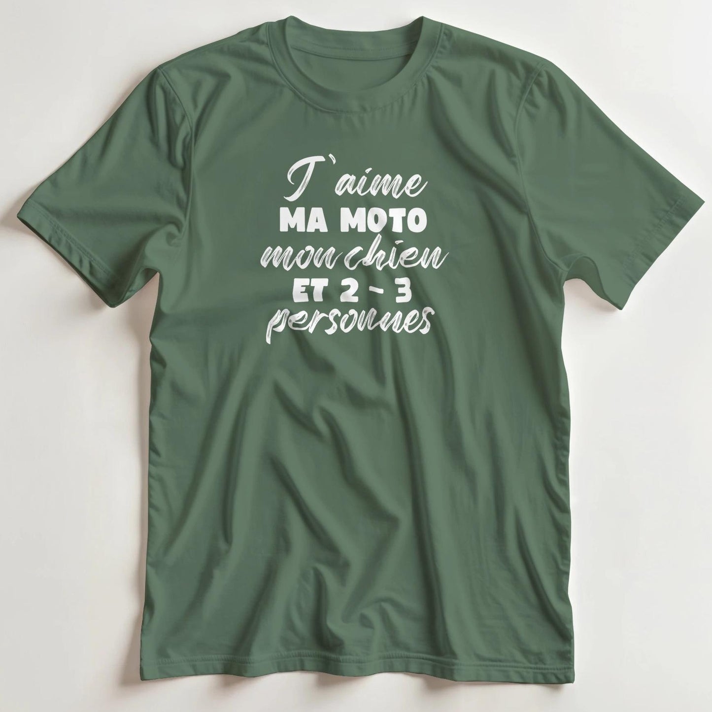 T-shirt en coupe unisexe et 100% coton en Vert militaire XL imprimé avec un design Ma Moto Mon Chien T-Shirt .