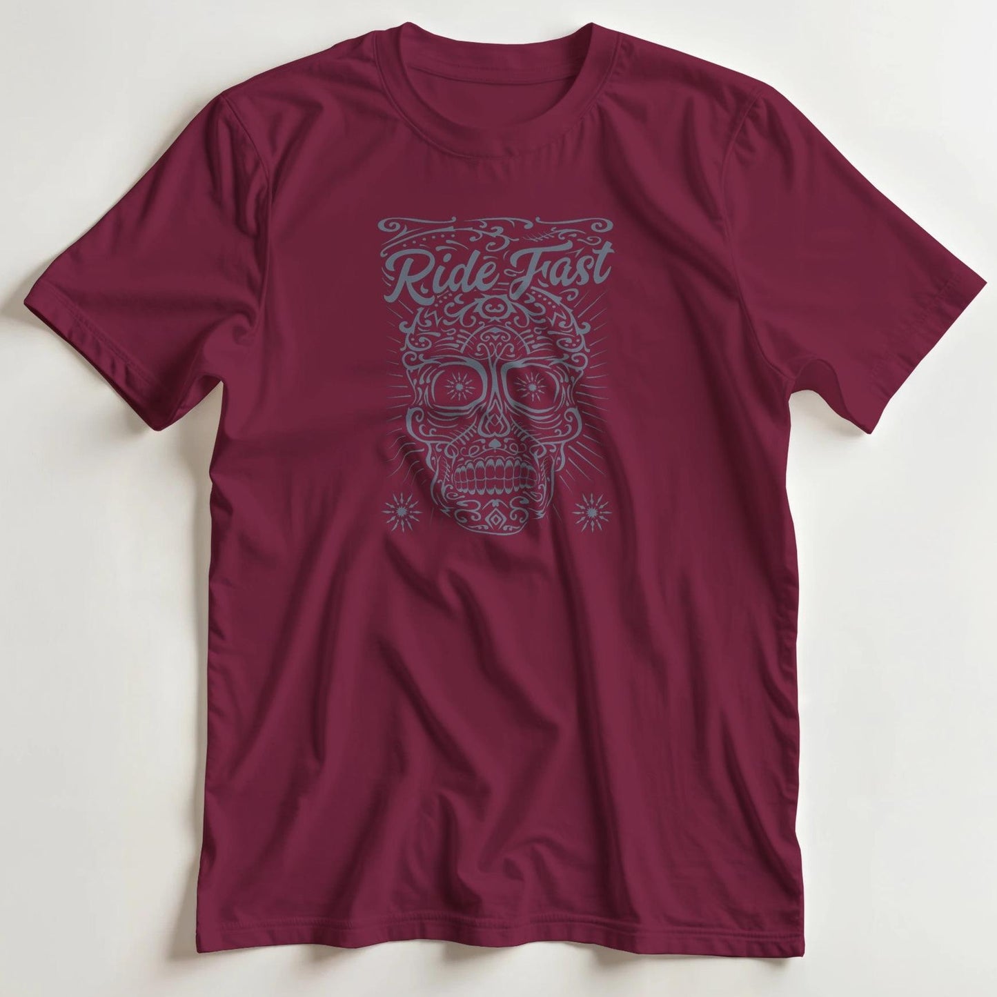 T-shirt en coupe unisexe et 100% coton en Bordeaux 3XL imprimé avec un design Ride Fast T-Shirt .