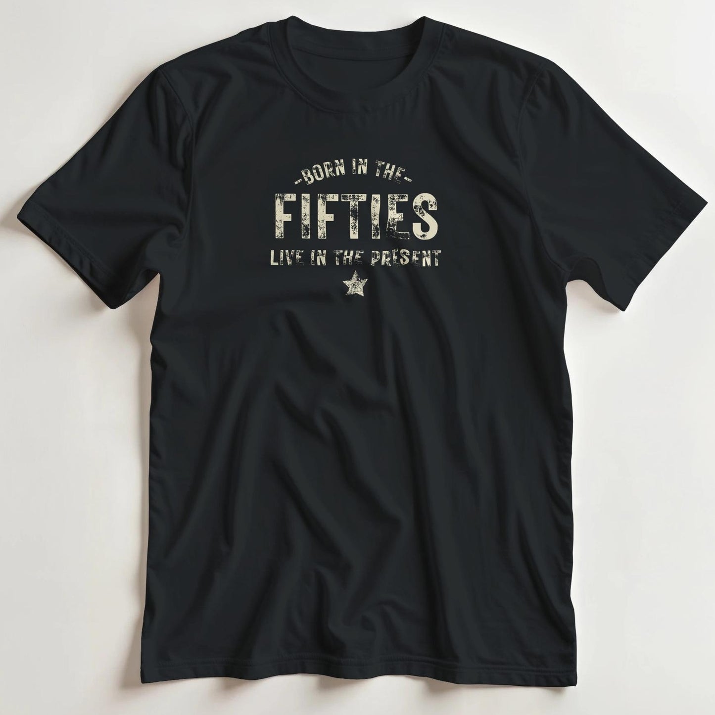 T-shirt en coupe unisexe et 100% coton en Noir 2XL imprimé avec un design Born Fifties T-Shirt .