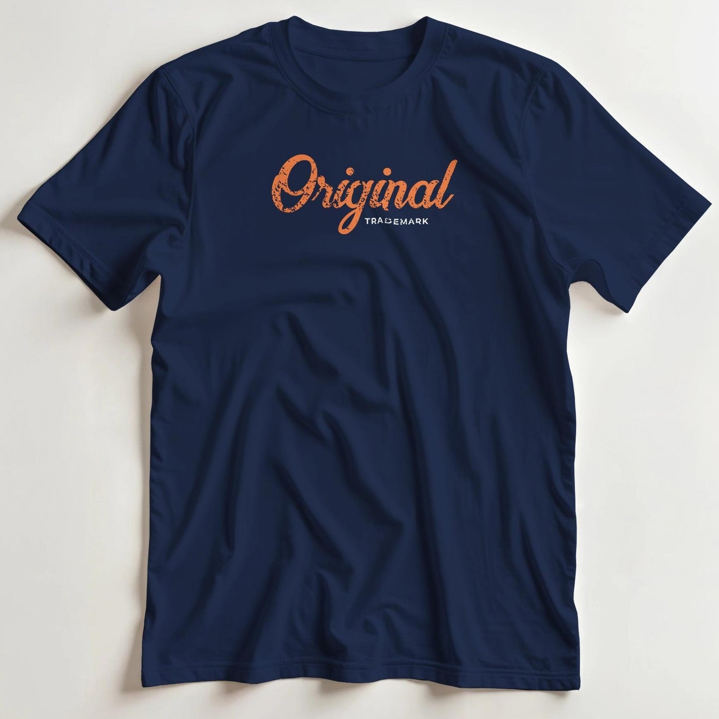 T-shirt en coupe unisexe et 100% coton en Marine imprimé avec un design Original T-Shirt .